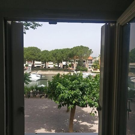 Charmant Appartement Avec Vue Marina Saint-Cyprien  Exterior photo